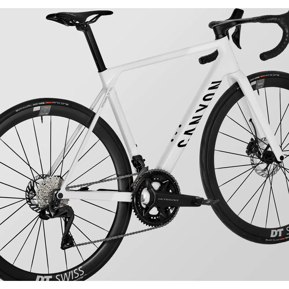 自転車本体 CANYON Ultimate CF SLX Ultegra Di2 Canyon Ultimate CF SLX Disc 8.0 Di2 Review | GRAN FONDO Cycling